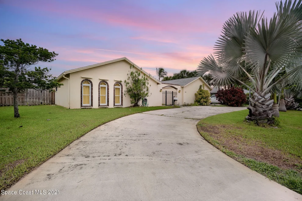 Unit for sale at 322 Hibiscus Trail, Melbourne Beach, FL 32951