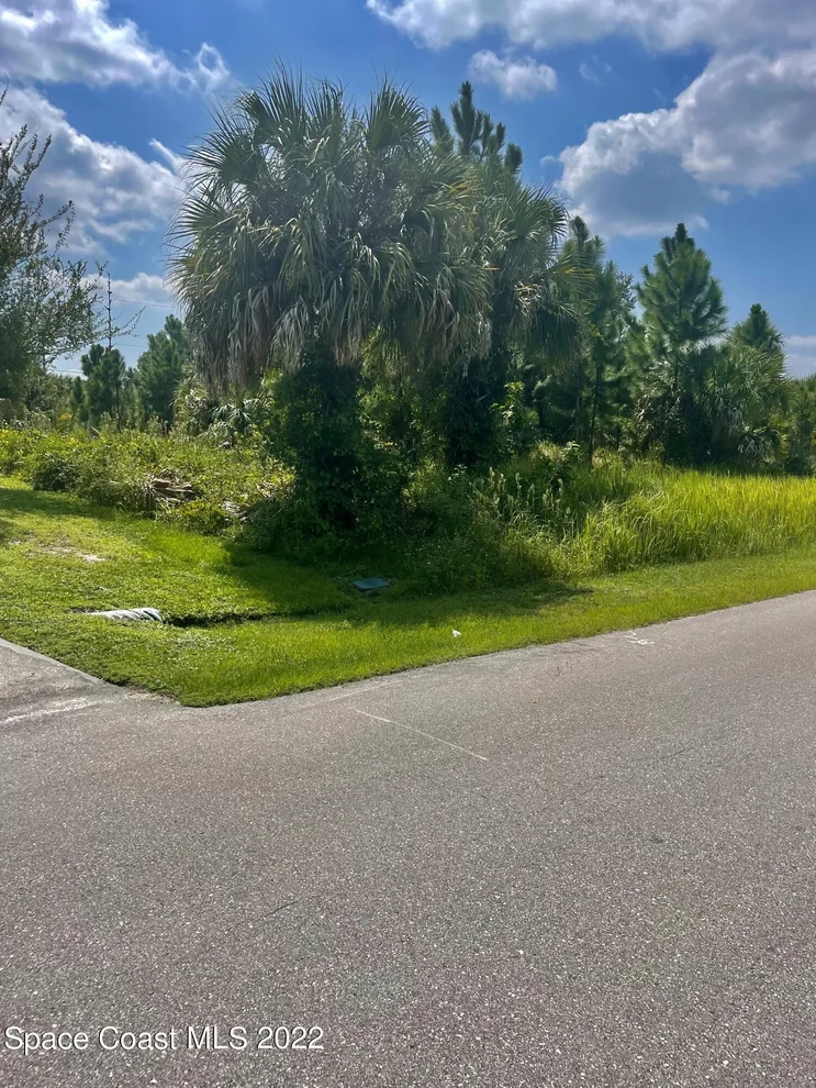 Unit for sale at 446 Ganley Street SW, Palm Bay, FL 32908