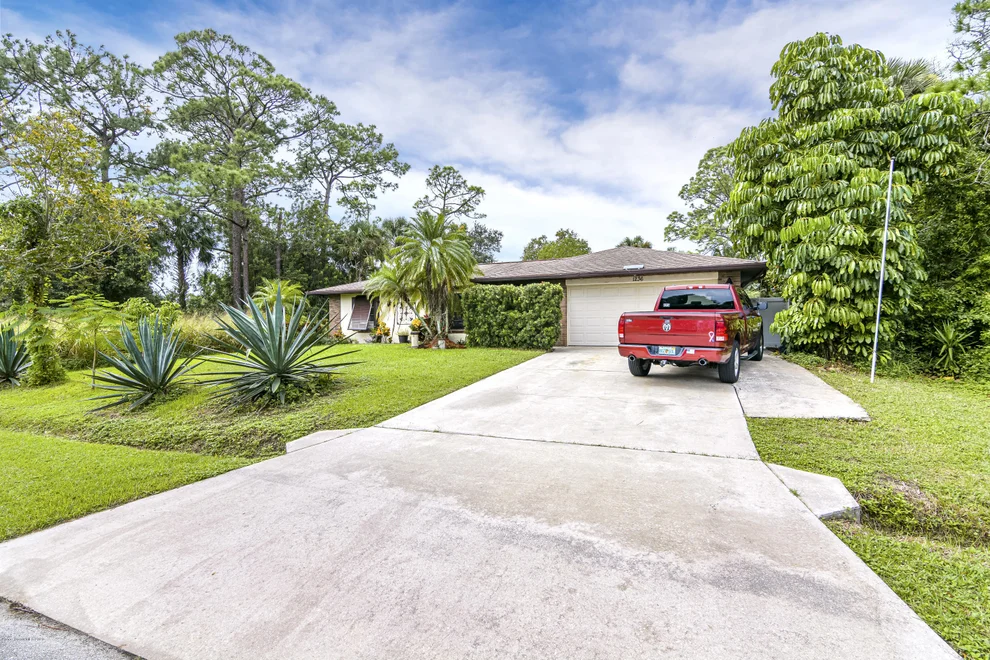 Unit for sale at 1236 Lingen Avenue NW, Palm Bay, FL 32907