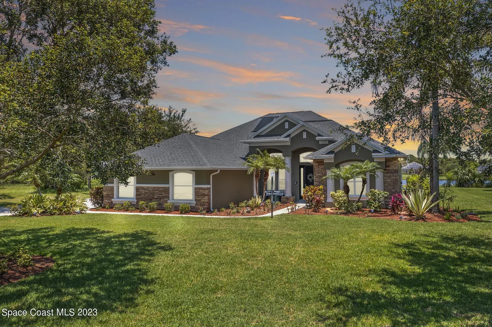 Unit for sale at 3908 Gardenwood Circle, Grant, FL 32949