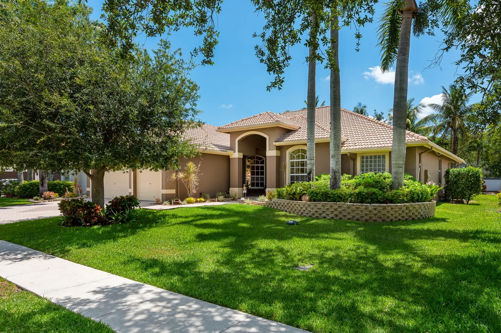 Unit for sale at 21254 Falls Ridge Way, Boca Raton, FL 33428