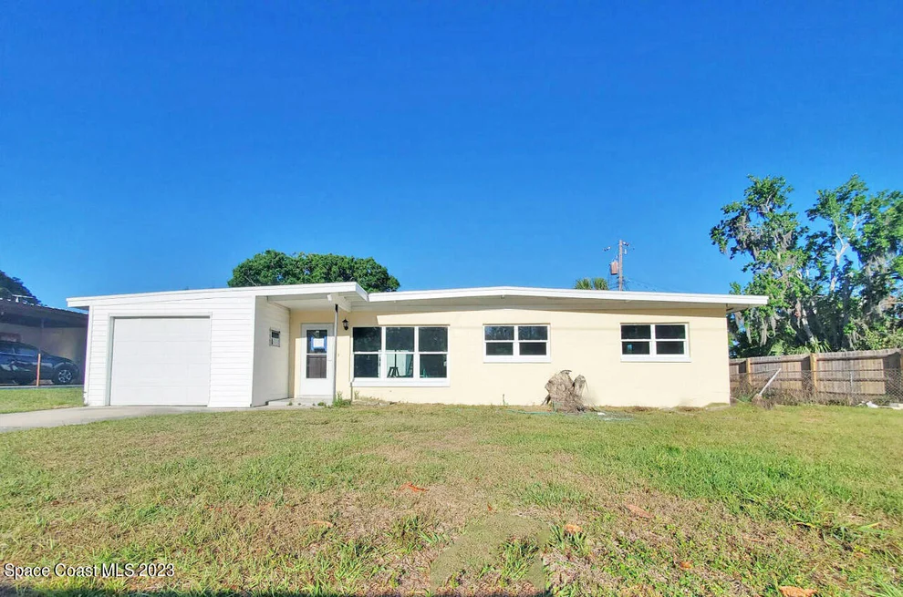 Unit for sale at 1010 S Park Avenue, Titusville, FL 32780