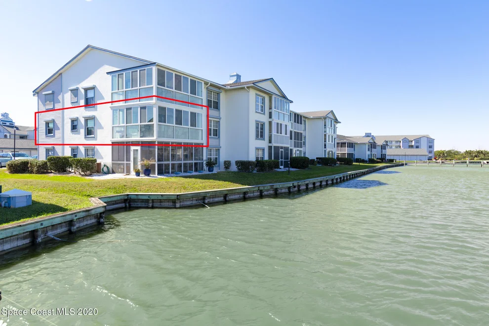 Unit for sale at 560 S Brevard Avenue, Cocoa Beach, FL 32931