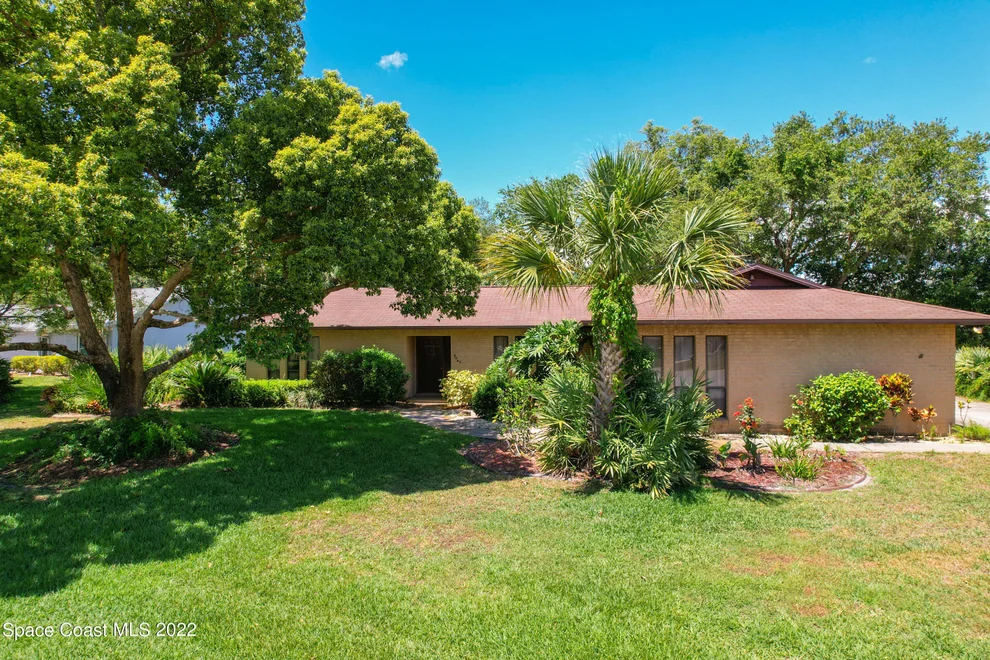 Unit for sale at 4645 Dunsford Road, Titusville, FL 32796