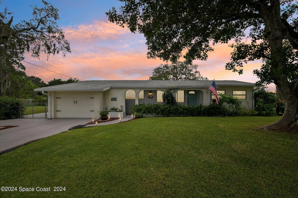Unit for sale at 905 Glenham Drive NE, Palm Bay, FL 32905