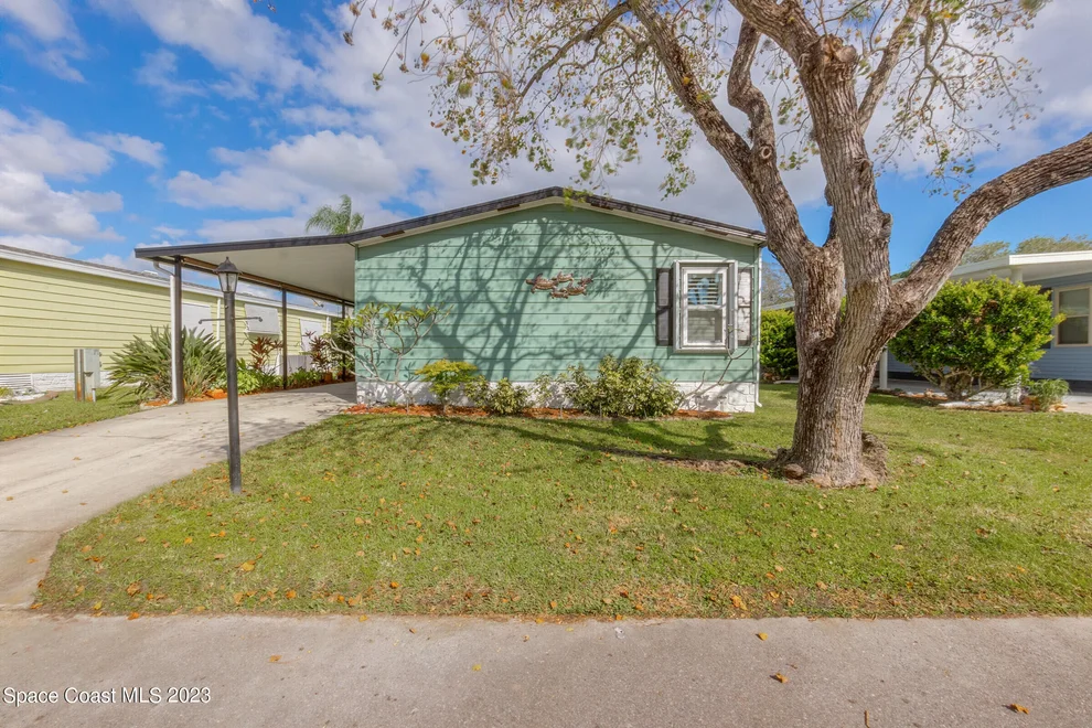 Unit for sale at 4423 Twin Lakes Drive, Melbourne, FL 32934