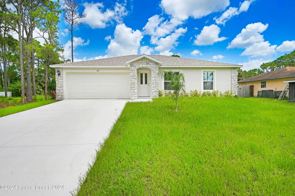 Unit for sale at 391 Geraldine Street SW, Palm Bay, FL 32908