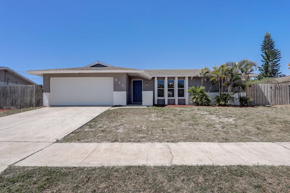 Unit for sale at 620 Ford Circle W, Melbourne, FL 32935