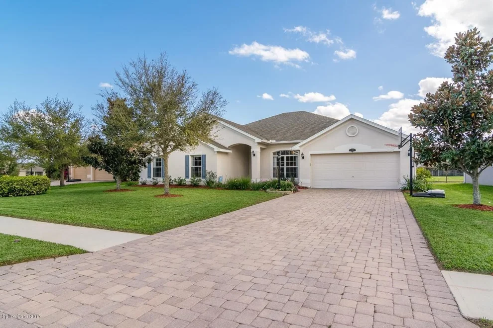 Unit for sale at 2357 Lylewood Court, West Melbourne, FL 32904