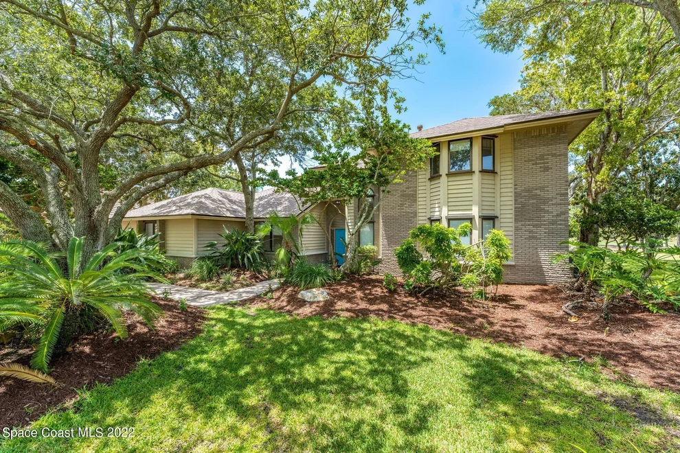 Unit for sale at 750 Kerry Downs Circle, Melbourne, FL 32940
