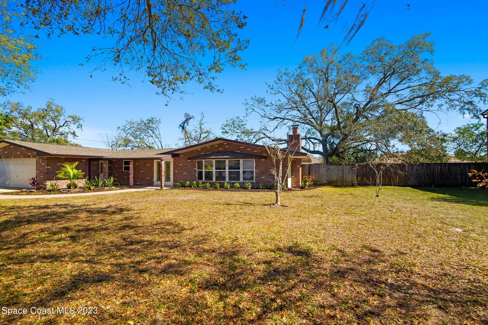 Unit for sale at 64 Fairglen Drive, Titusville, FL 32796