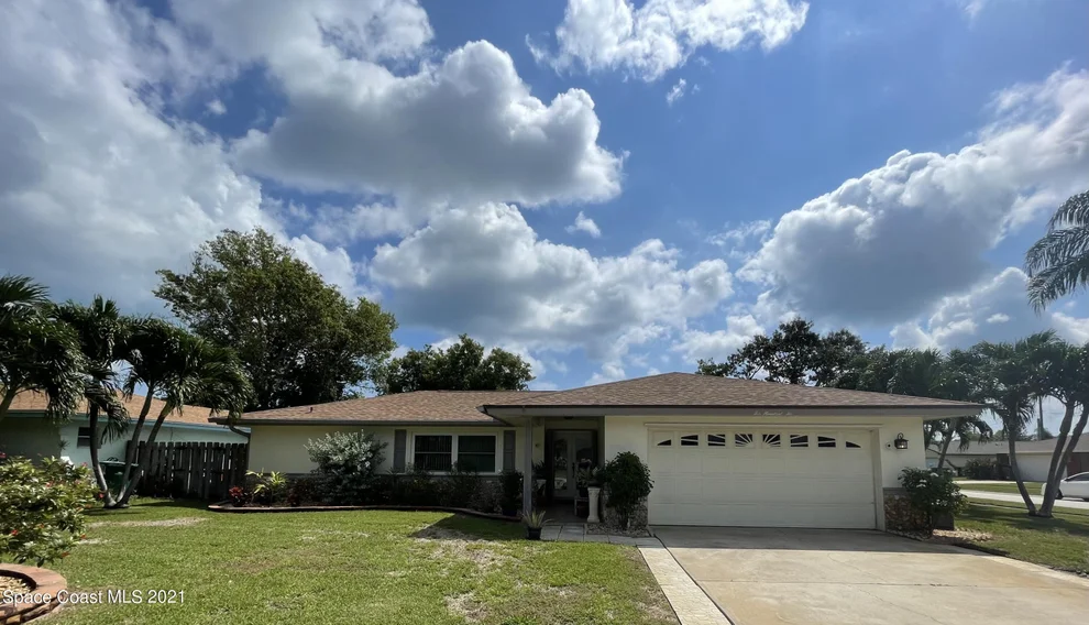 Unit for sale at 202 Harbour Drive W, Indian Harbour Beach, FL 32937