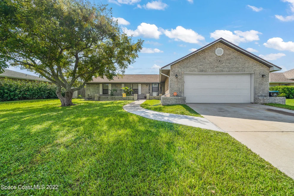 Unit for sale at 1322 Coral Reef Avenue NW, Palm Bay, FL 32907