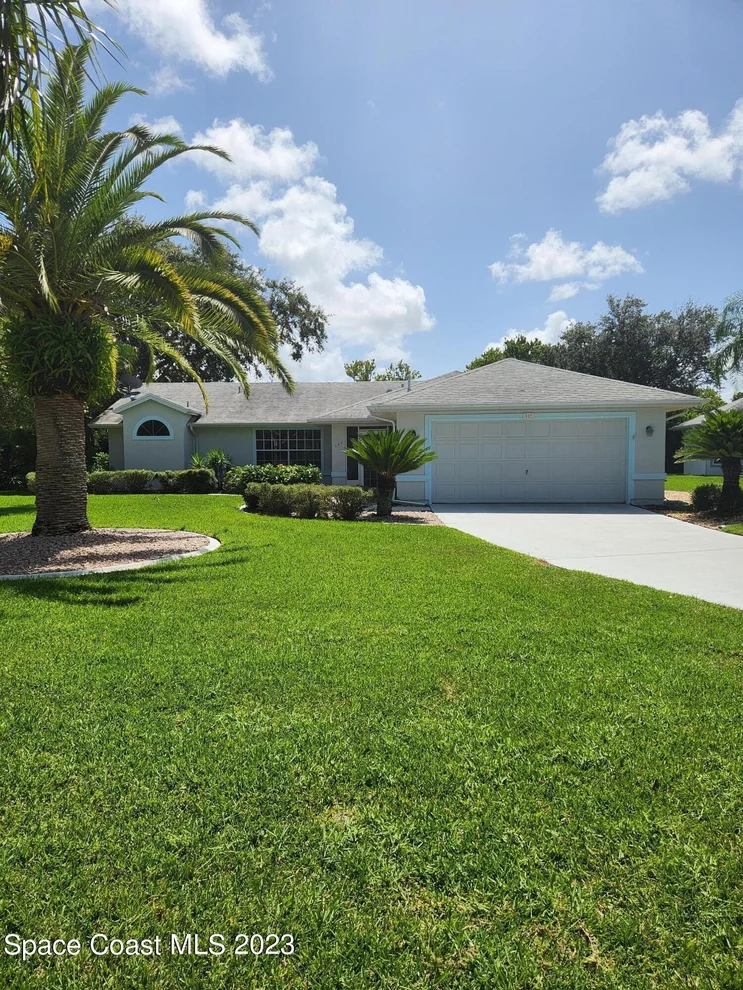 Unit for sale at 982 Somerset Lane, Melbourne, FL 32940