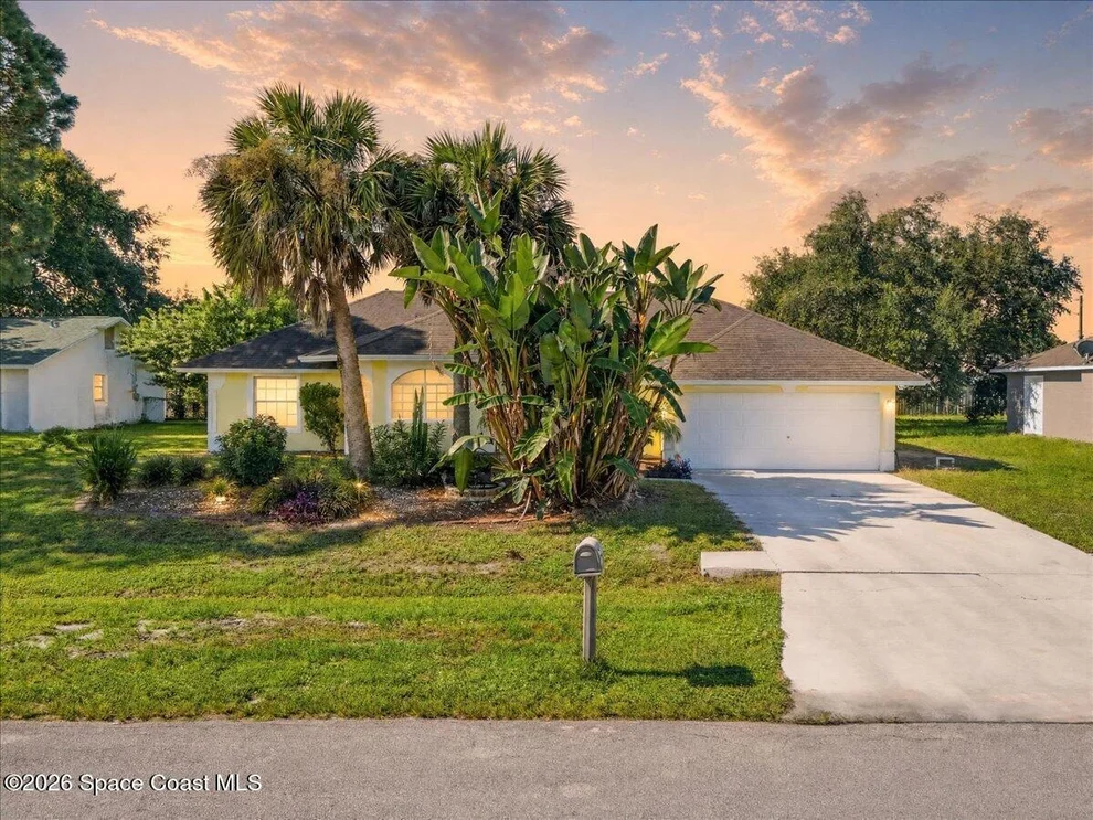Unit for sale at 650 Seaport Terrace SE, Palm Bay, FL 32909