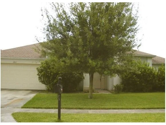 Unit for sale at 2811 Englewood, Melbourne, FL 32940