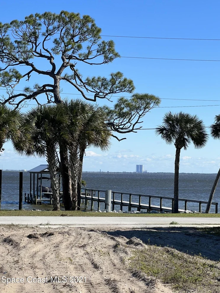 Unit for sale at 5270 Riveredge Drive, Titusville, FL 32780