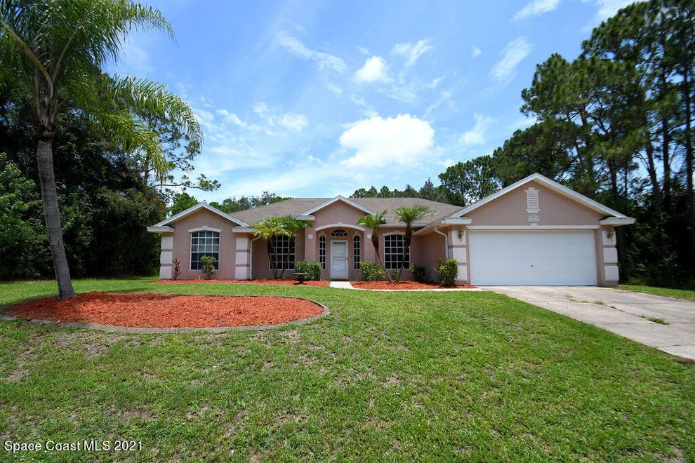 Unit for sale at 1311 Danbury Street SW, Palm Bay, FL 32908