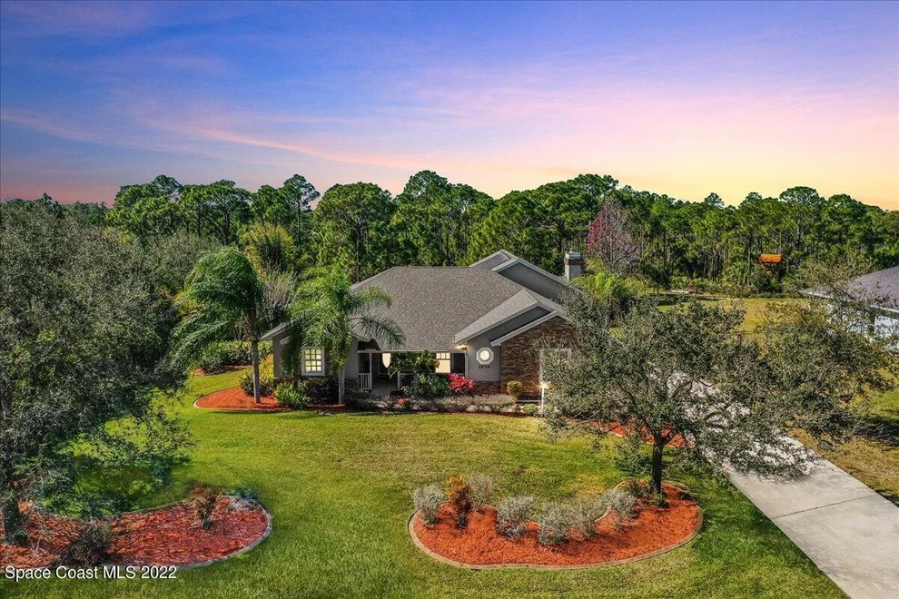 Unit for sale at 3839 Gardenwood Circle, Grant, FL 32949