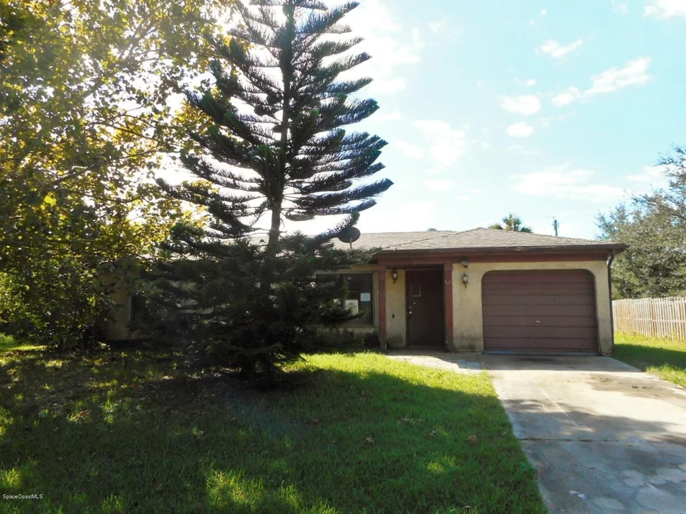 Unit for sale at 350 Brescia Street NE, Palm Bay, FL 32907