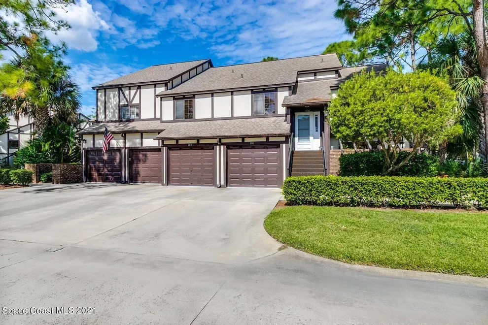 Unit for sale at 604 Greenwood Manor Circle, West Melbourne, FL 32904