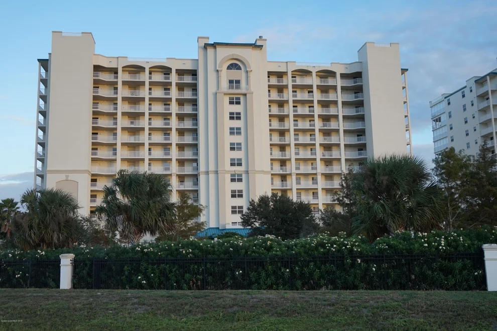 Unit for sale at 5 Indian River Avenue, Titusville, FL 32796