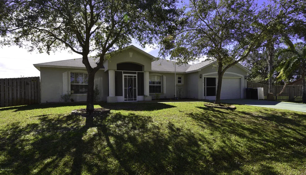 Unit for sale at 720 Banks Street NW, Palm Bay, FL 32907