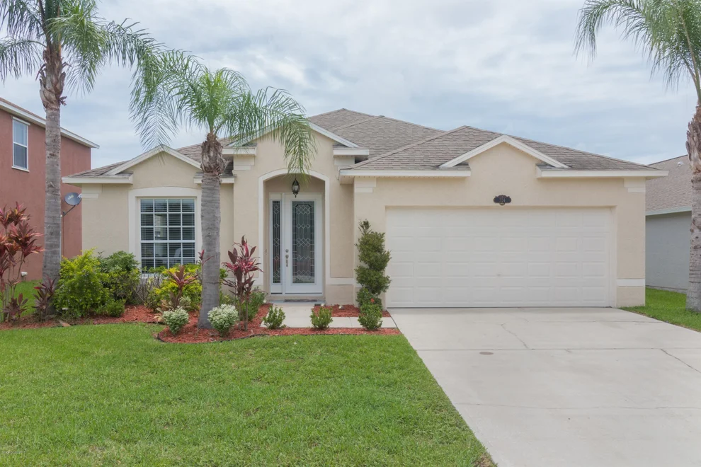 Unit for sale at 324 Sedgewood Circle, West Melbourne, FL 32904