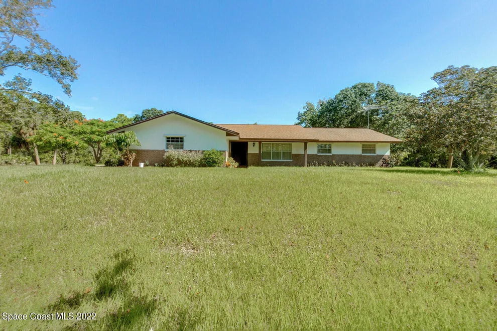 Unit for sale at 200 Atz Road, Malabar, FL 32950