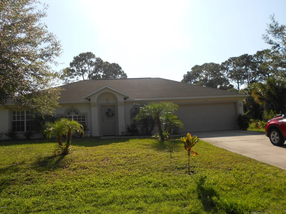 Unit for sale at 298 SE De Castro Avenue, Palm Bay, FL 32909
