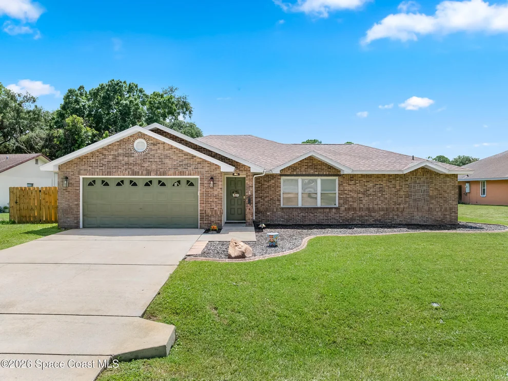 Unit for sale at 606 Seven Gables Circle SE, Palm Bay, FL 32909