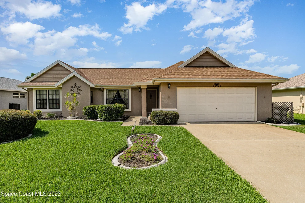 Unit for sale at 1241 Lakeview Drive, Rockledge, FL 32955
