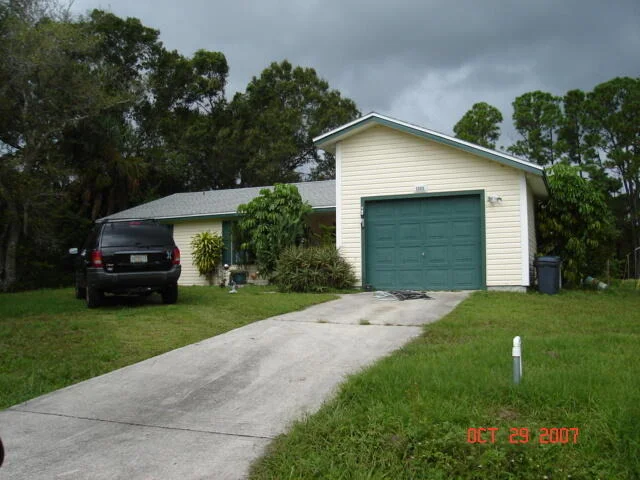 Unit for sale at 1305 Towton Street SE, Palm Bay, FL 32909