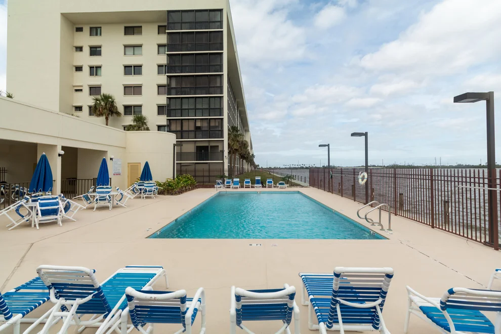 Unit for sale at 300 S Sykes Creek Parkway, Merritt Island, FL 32952