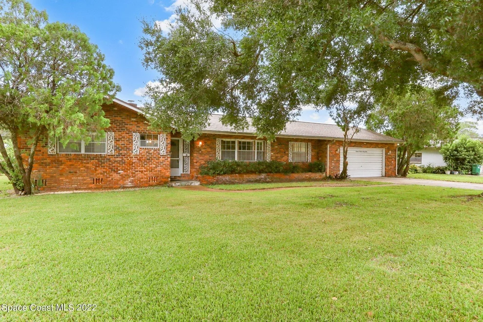 Unit for sale at 1923 N Carpenter Road, Titusville, FL 32796