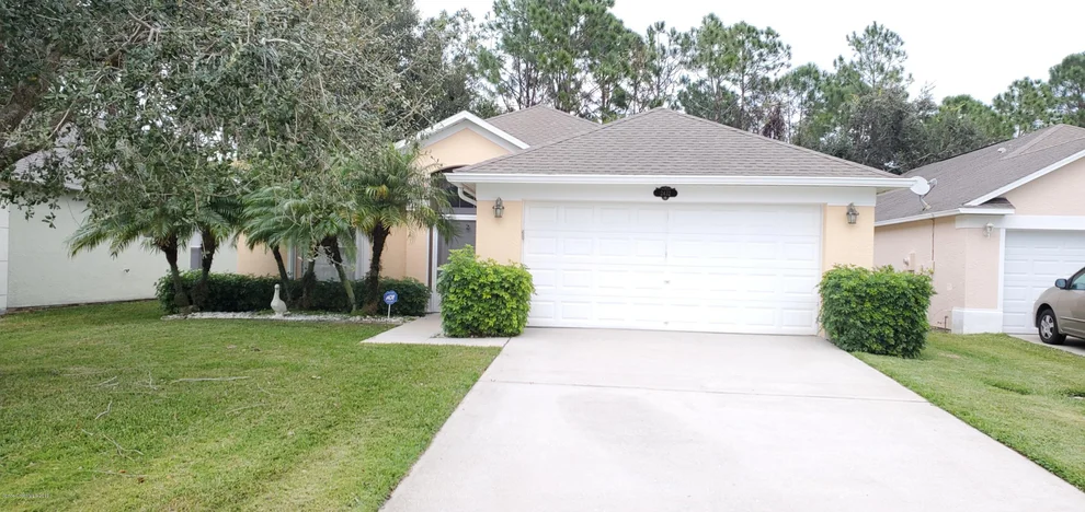 Unit for sale at 2432 Glasbern Circle, West Melbourne, FL 32904