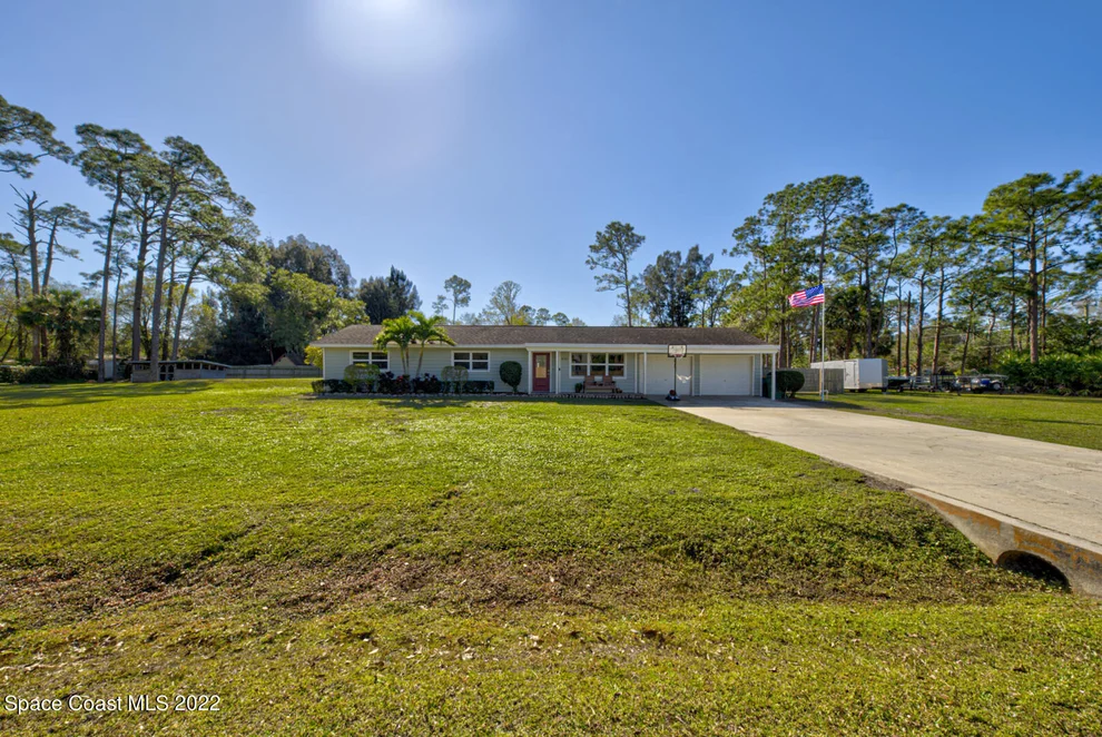 Unit for sale at 4185 Milwaukee Avenue, Melbourne, FL 32904