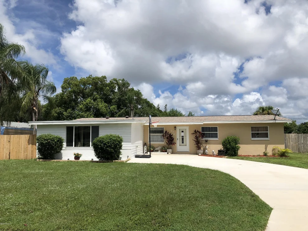 Unit for sale at 976 Cardon Drive, Rockledge, FL 32955