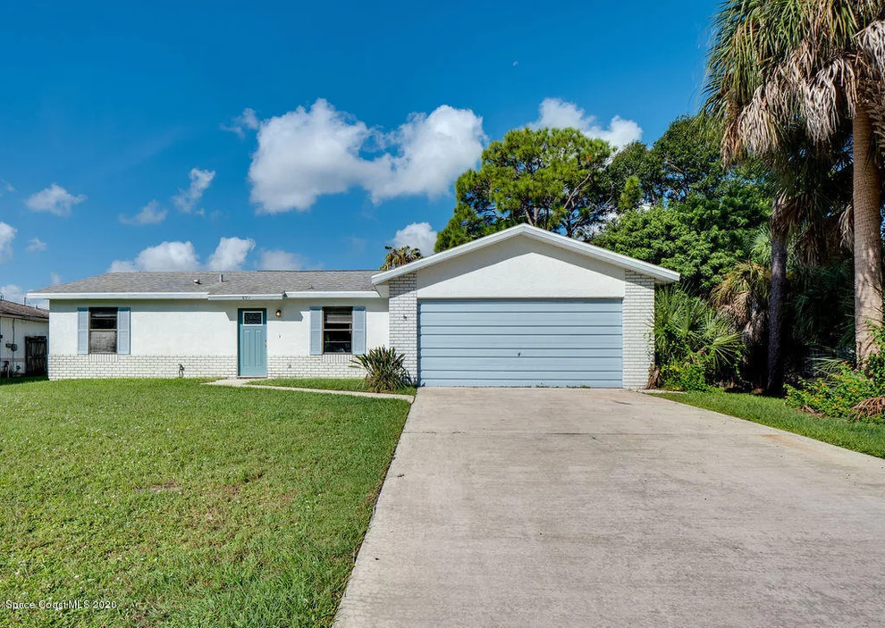 Unit for sale at 890 Dunkirk Avenue NW, Palm Bay, FL 32907