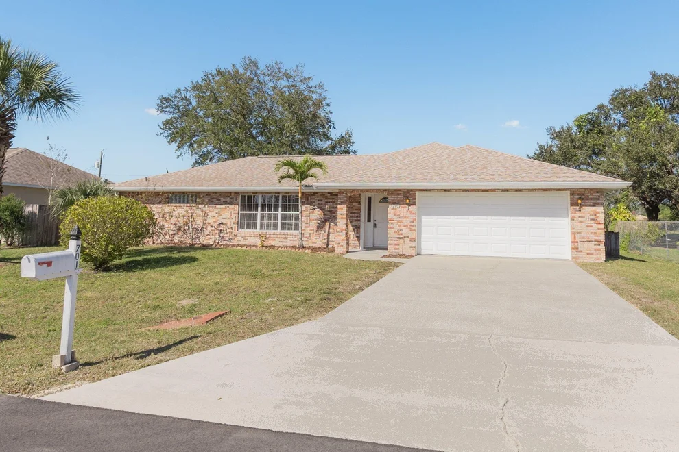 Unit for sale at 701 Fernandina Street NW, Palm Bay, FL 32907