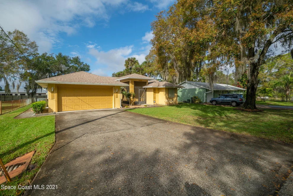 Unit for sale at 1095 Georgia Avenue, Rockledge, FL 32955