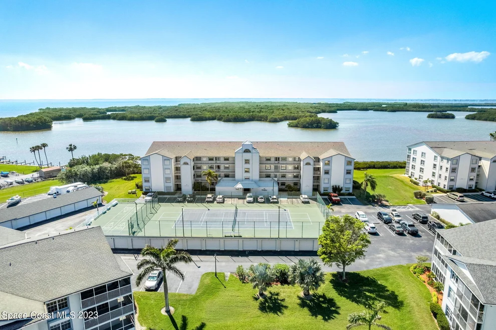 Unit for sale at 660 S Brevard Avenue, Cocoa Beach, FL 32931