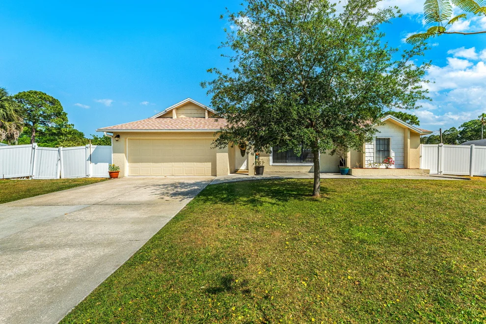 Unit for sale at 1021 Herne Avenue NE, Palm Bay, FL 32907