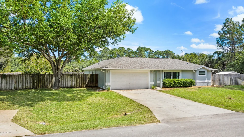 Unit for sale at 699 SW Tejon Avenue SW, Palm Bay, FL 32908