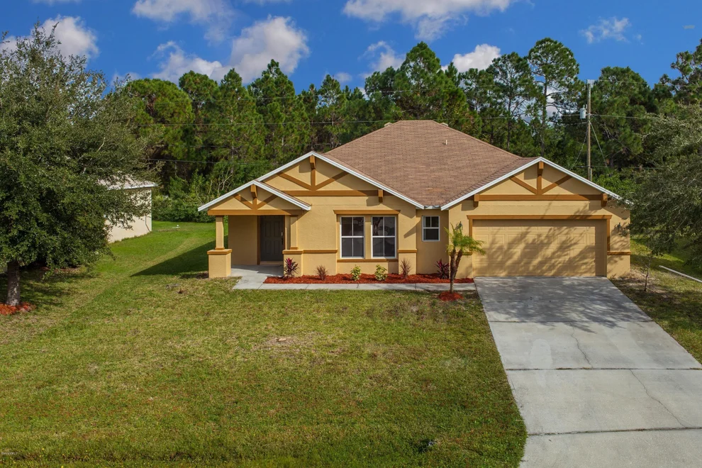 Unit for sale at 955 SE Husted Avenue, Palm Bay, FL 32909