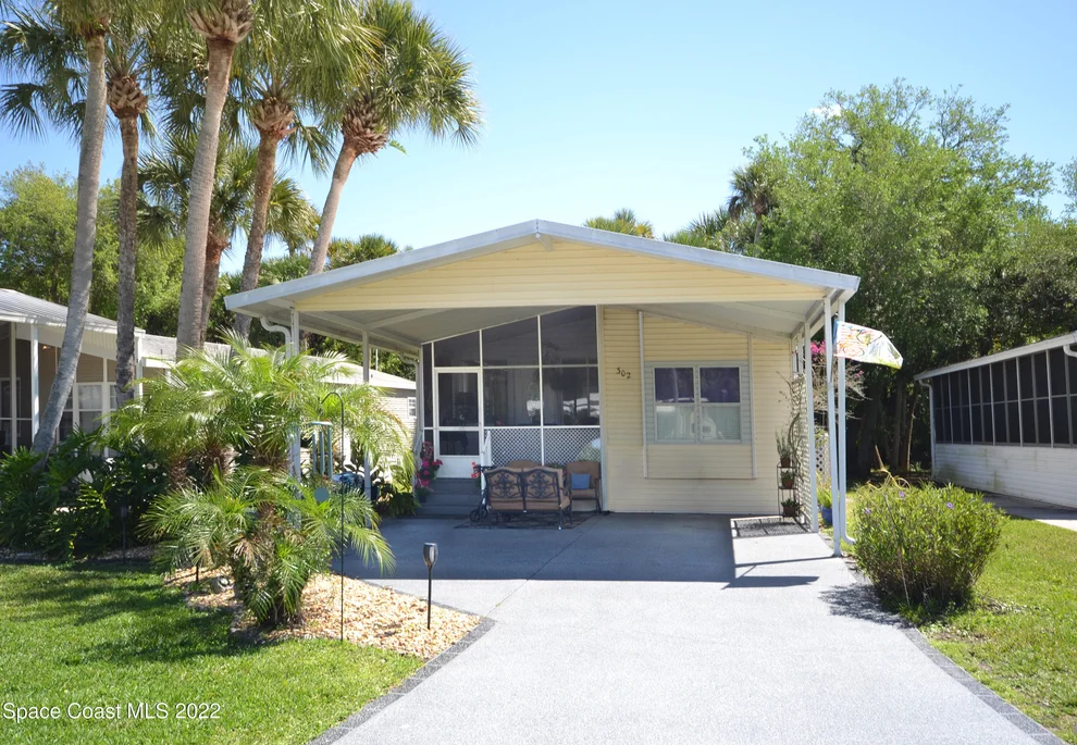 Unit for sale at 302 Plantation Drive, Titusville, FL 32780