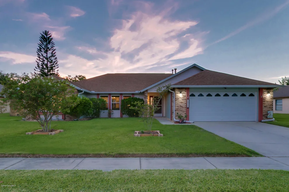 Unit for sale at 2714 Kingsmill Avenue, Melbourne, FL 32934