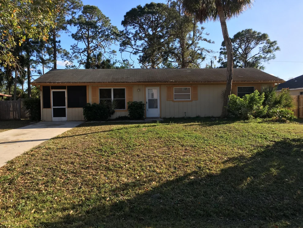 Unit for sale at 377 Abalone Road NW, Palm Bay, FL 32907