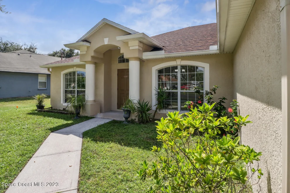 Unit for sale at 412 Ontario Street NW, Palm Bay, FL 32907