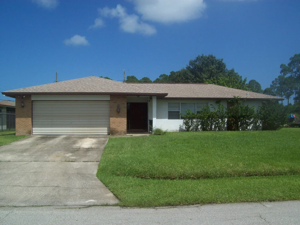 Unit for sale at 790 NE Dinner Street, Palm Bay, FL 32907